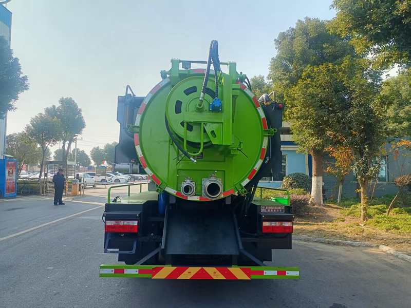 1765685516128776.jpg 微信图片_20251209152219_114_80.jpg